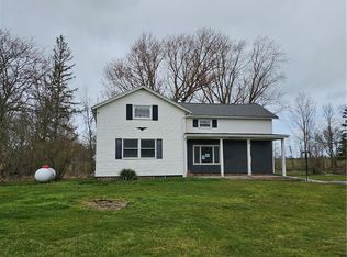 8817 Haight Rd, Barker, NY 14012