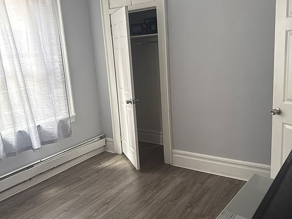 3rd image of 95 Parker St APT 1