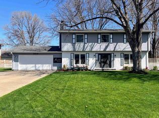 3915 Sugarberry Rd, North Platte, NE 69101