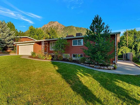 2nd image of 2836 E Apple Blossom Ln