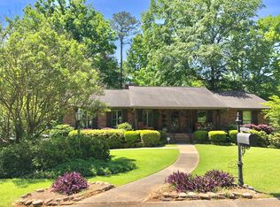 1827 Paulette Dr, Birmingham, AL 35226