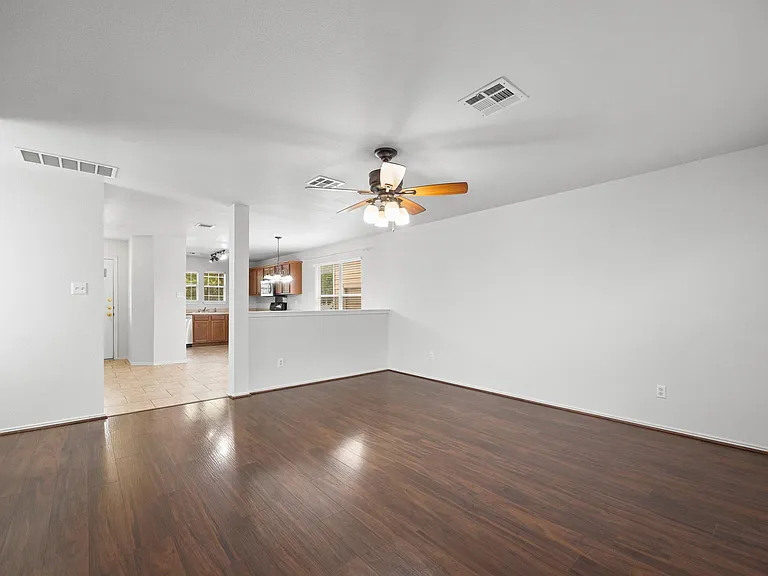 105 Fire Island Dr — Photo 14