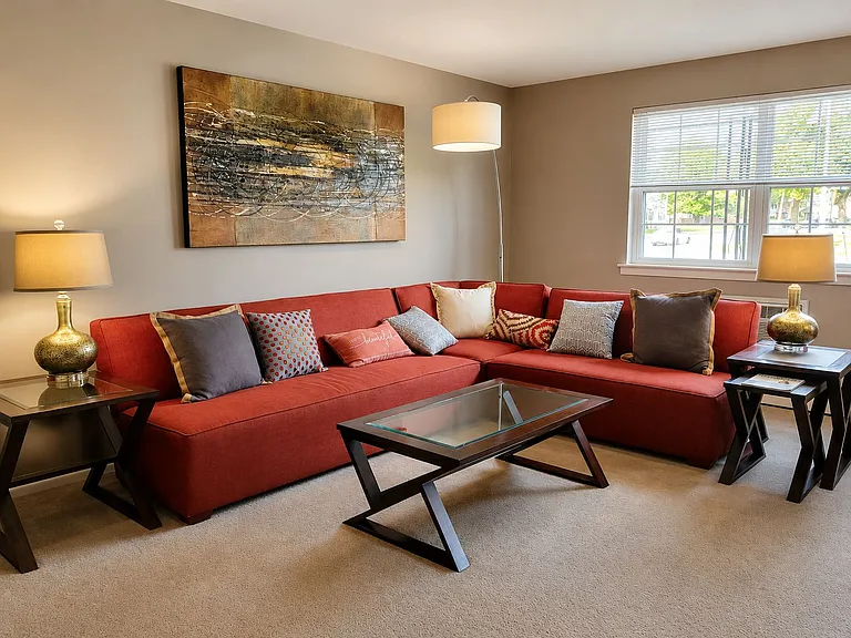 Camp Hill Plaza Apartment Homes — Photo 10