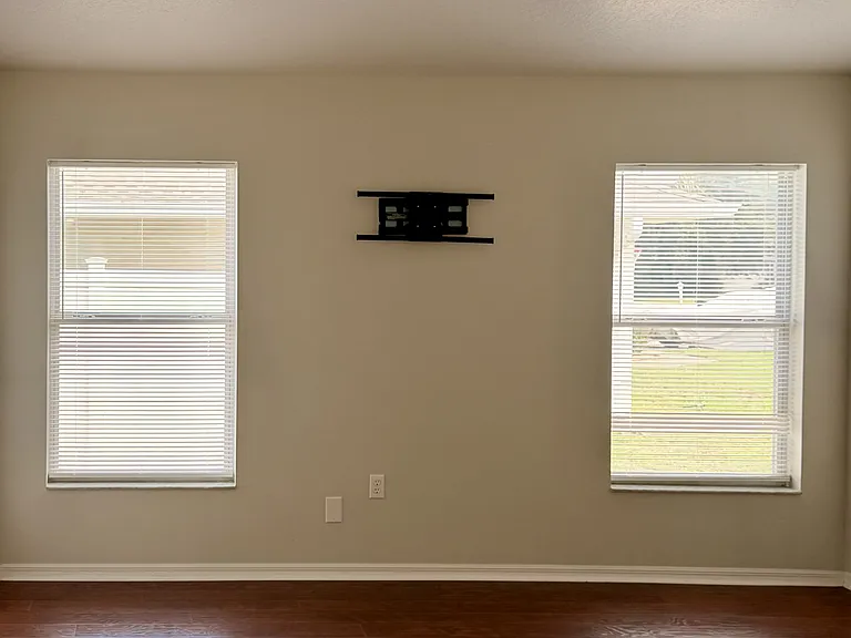 6584 SW 62nd Ct — Photo 5