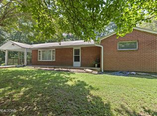 150 Robbins Rd, Harriman, TN 37748