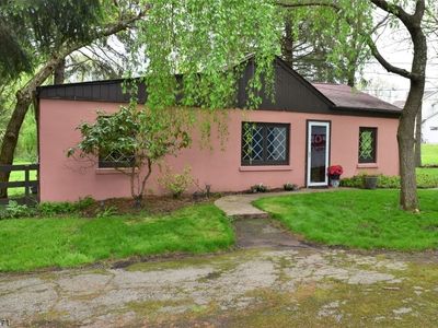 37 Fairmount Rd W, Califon, NJ, 07830