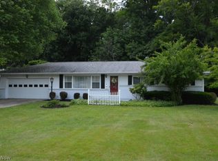 4 Mill Trace Rd, Youngstown, OH 44511