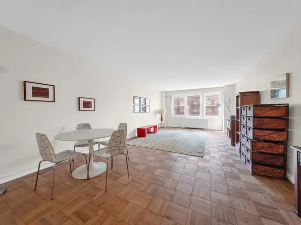 205 East 63rd Street image 1 of 7