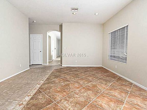 2nd image of 6809 Rosinwood St