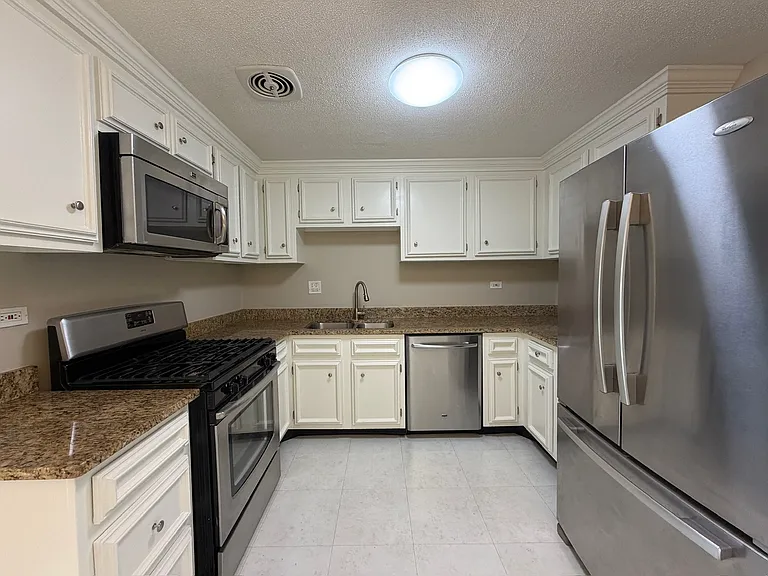 225 Kendrick Ct #225 — Photo 12