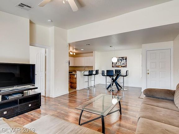3rd image of 2645 S Durango Dr APT 204