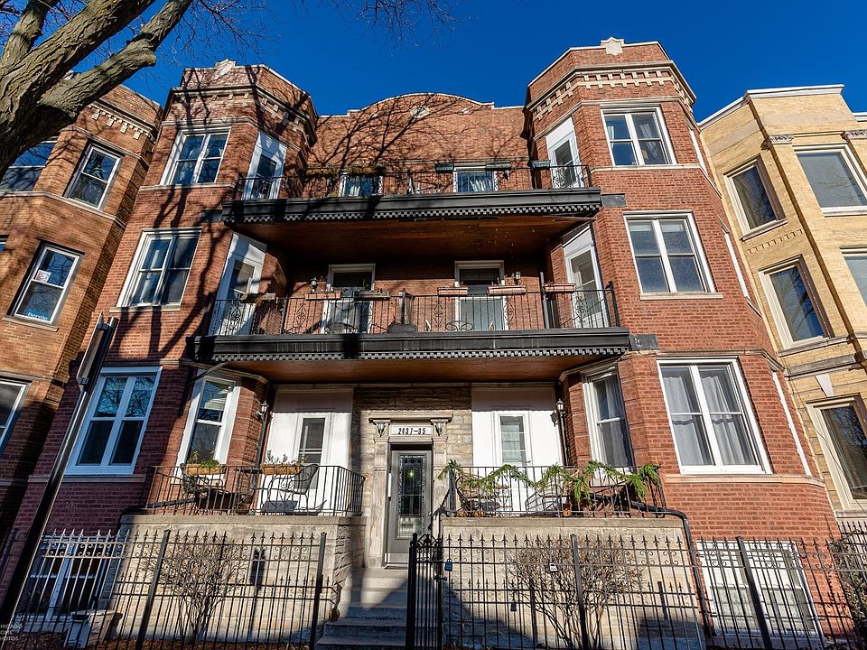 1st image of 2435 N Albany Ave APT 3