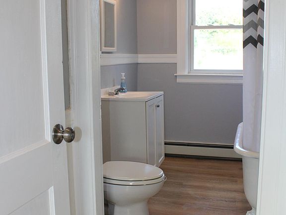3rd image of 139 Chad Brown St