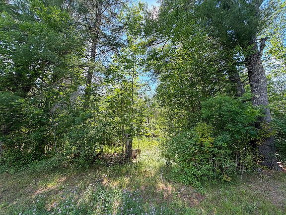 3rd image of 524 Millvale Road