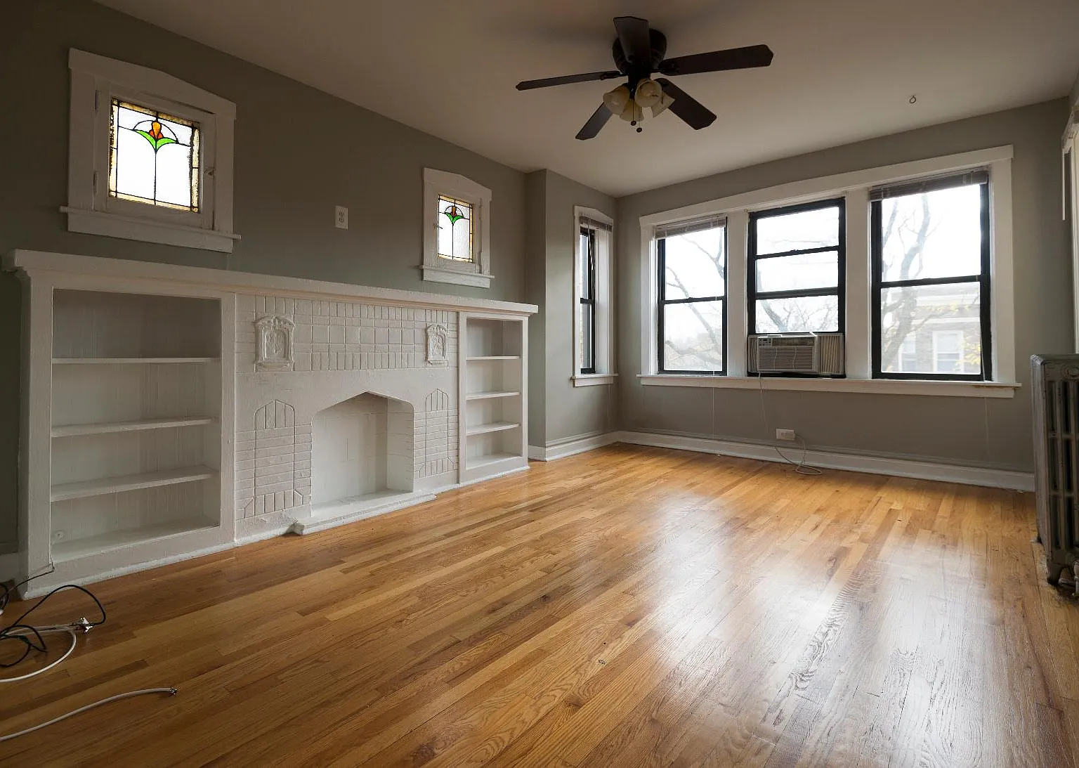 2 bed, 850 sqft, $2,795 — Photo 1