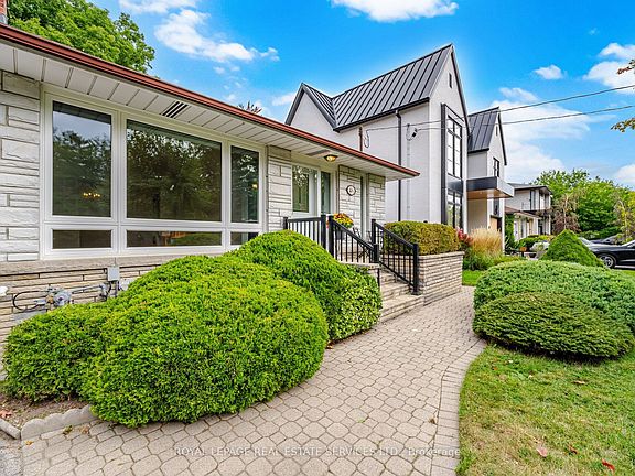 3rd image of 46 Cardigan Rd