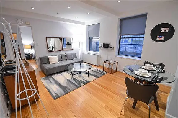 Rented by Global Realty Opportunities | media 48