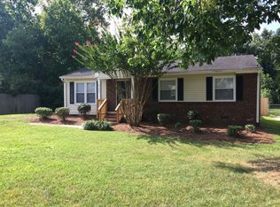 2103 Murrayhill Rd, Greensboro, NC 27403