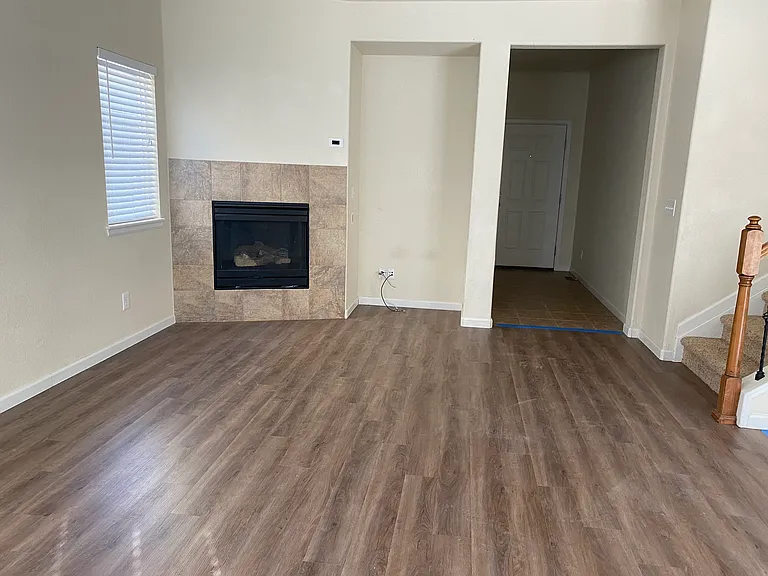 3546 E 141st Pl — Photo 10