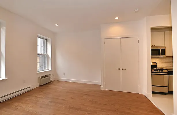 Rented by Corcoran | media 2