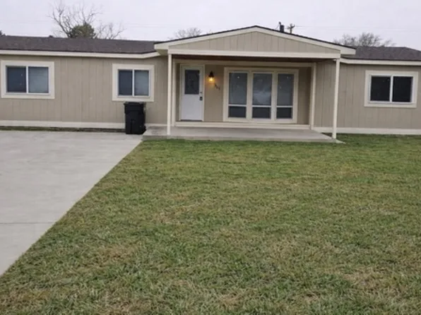 961 N 60th Ave, West Richland, WA 99353