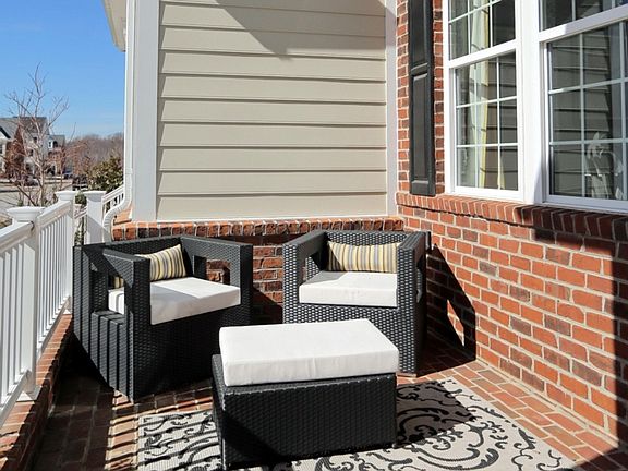 Front Brick Courtyard and Seating Area