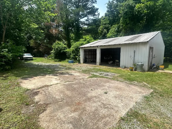2145 Dixie Ave, Paducah, KY 42003