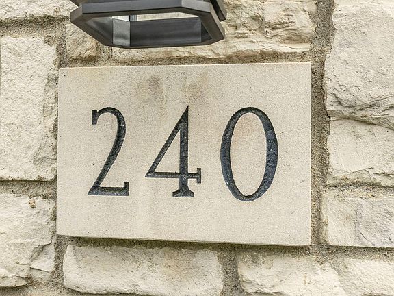5th image of 240 Oquinn Ct
