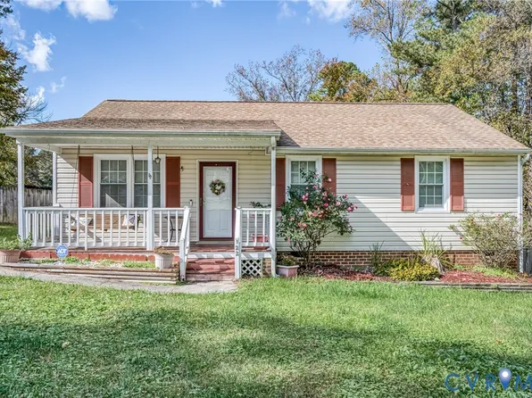 122 Lakeside Dr, Colonial Heights, VA 23834