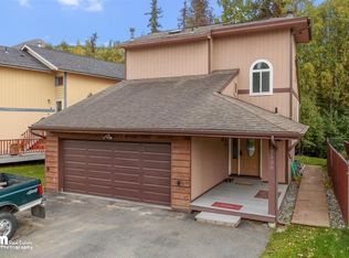 17530 Beaujolais Dr, Eagle River, AK 99577