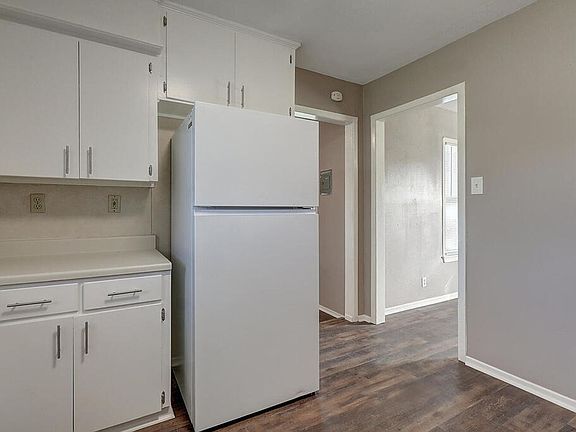 4th image of 10921 Shady Ln