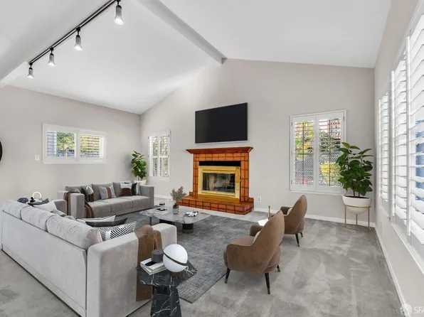 1055 16th St, Oakland, CA 94607