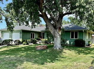 313 W Walnut St, Saint Marys, KS 66536