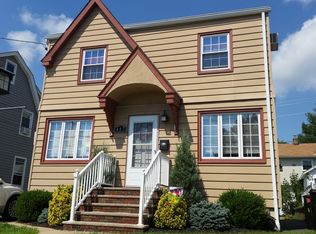 417 Sussex Rd, Wood Ridge, NJ 07075