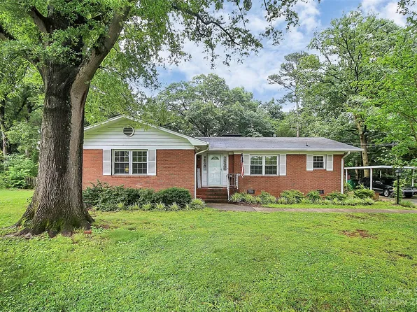 1518 Sansberry Rd, Charlotte, NC 28262