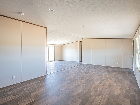 5th image of 245 Lelon Ln