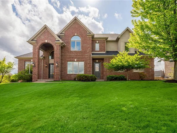 9807 Sumner Dr, Allison Park, PA 15101