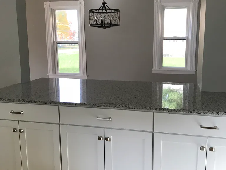 216 Richardson Ave — Photo 5