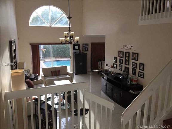 4th image of 2908 NW 99th Pl