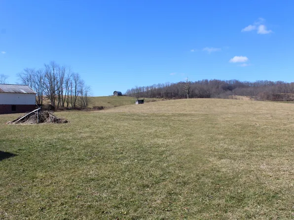 8047 Webster Rd, Summersville, WV 26651