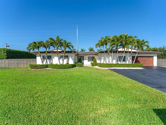 3rd image of 12904 SW 116th Ct