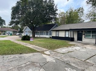 2310 Merle St, Pasadena, TX 77502