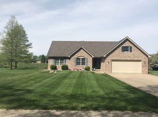 1521 Layton Rd, Anderson, IN 46011