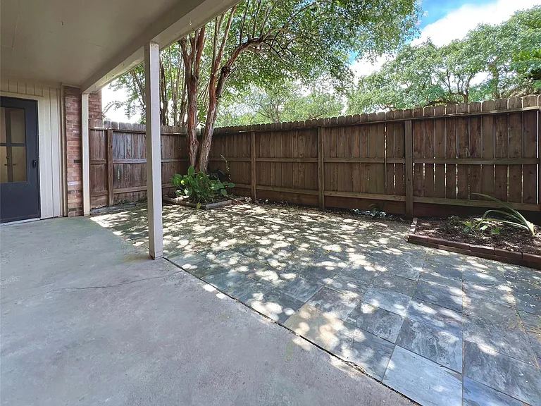 1601 S Shepherd Dr #161 — Photo 28