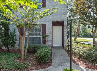 625 Wassamassaw Rd #D, Summerville, SC 29483
