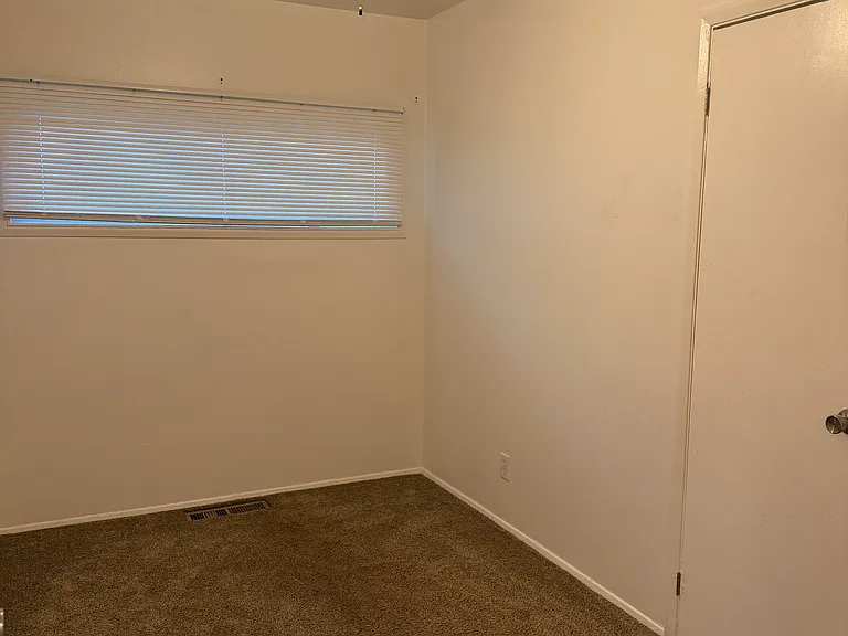 321 N Roanoke Ave #1 — Photo 15