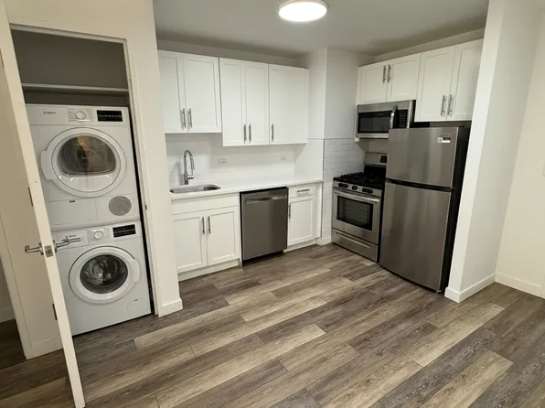 556 Third Avenue image 1 of 9