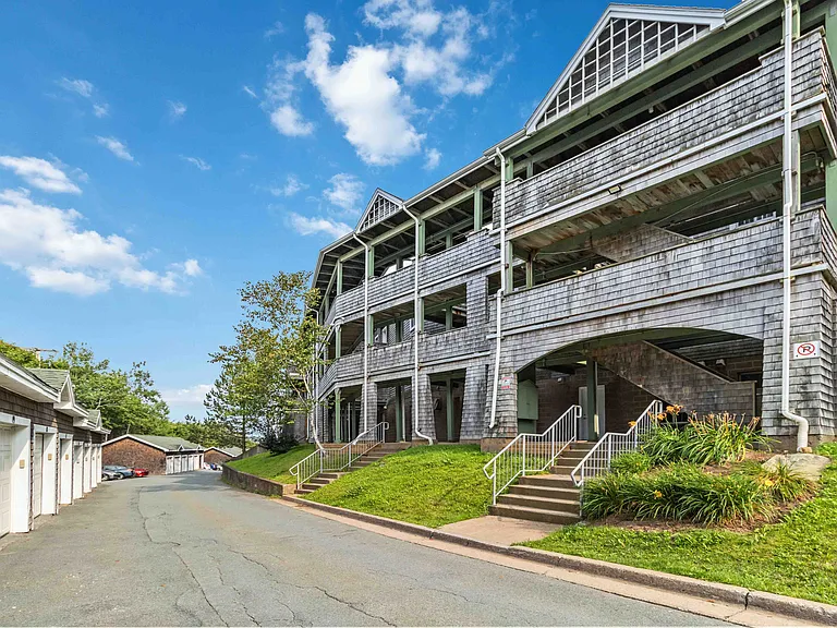 11 Horizon Ct #214 — Photo 27