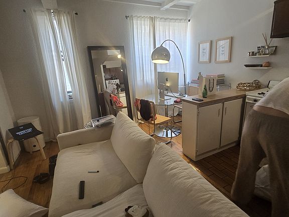 4th image of 160 Bleecker St #5E