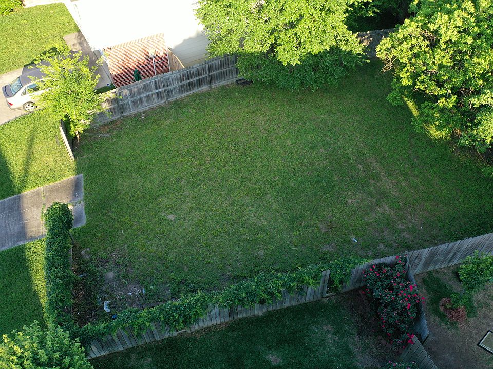 2nd image of 9835 S Galwan Cir